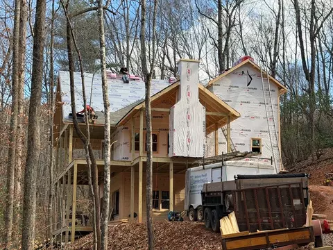 811 Mangums Trl, Blue Ridge, GA 30513