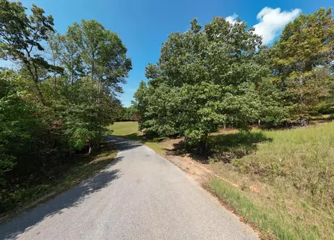 2 Barnes Creek Road, Blairsville, GA 30512
