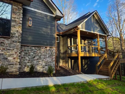 167 Happy Valley Ln, Morganton, GA 30560