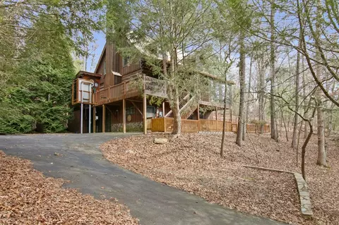 143 Kaely Dr, Mineral Bluff, GA 30559
