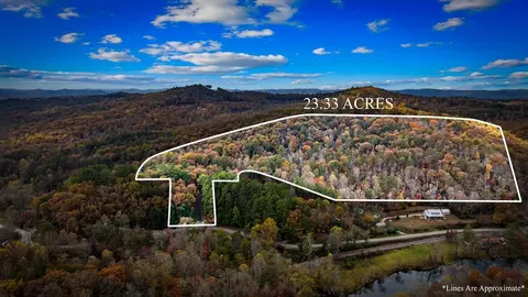 1580 Galloway Rd, Blue Ridge, GA 30513