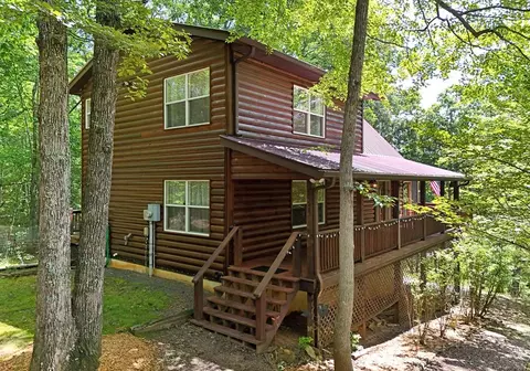 3373 Hardscrabble Rd, Mineral Bluff, GA 30559