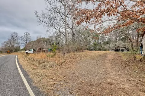 Exterior - 9 Wig King Dr, Murphy, NC 28906 photo 9 of 17
