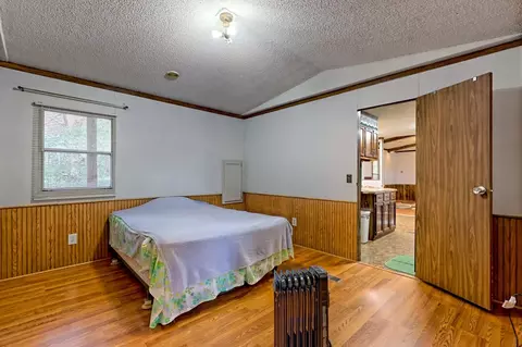 Bedroom - 9 Wig King Dr, Murphy, NC 28906 photo 5 of 8