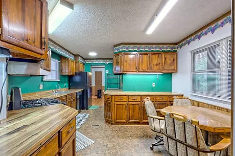 Kitchen - 9 Wig King Dr, Murphy, NC 28906 photo 1 of 5