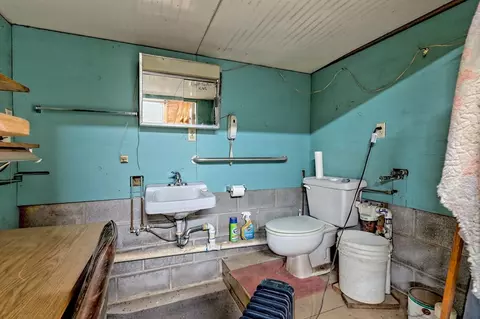 Bath - 9 Wig King Dr, Murphy, NC 28906 photo 1 of 5
