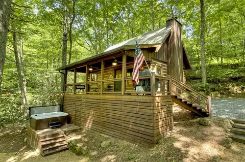 251 Rockhouse Rd, Cherry Log, GA 30522