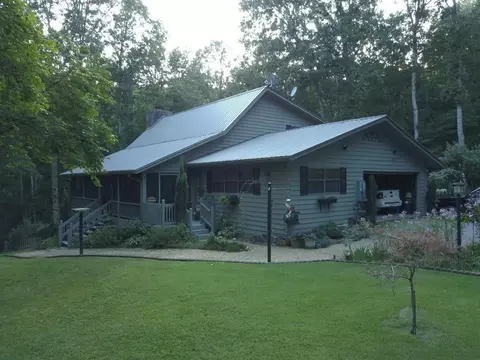 1054 Dickey Rd, Murphy, NC 28906