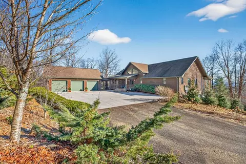 200 Twelve Oaks Dr, Murphy, NC 28906