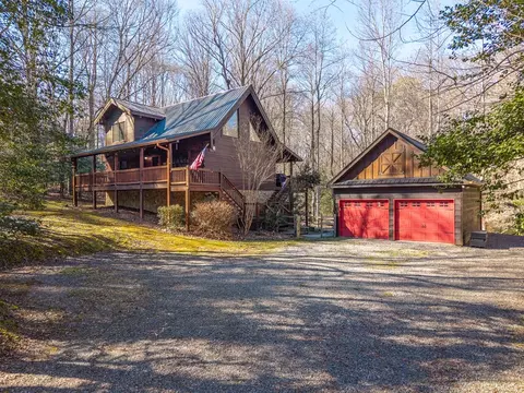 161 Fincannon Dr, Ellijay, GA 30536