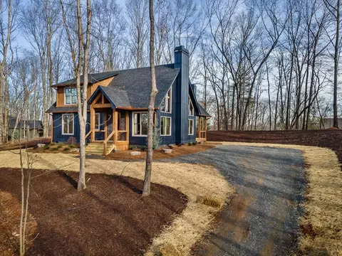 70 Cascading Brook Ln, Blue Ridge, GA 30513