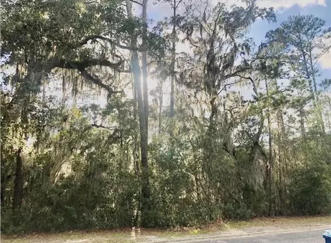 120 Montrose, Saint Simons Island, GA 31522