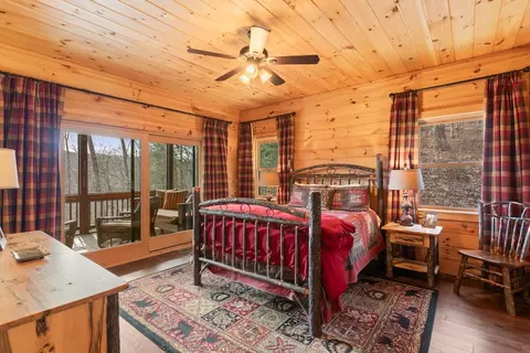 Bedroom - 197 Cashes Valley Overlook, Cherry Log, GA 30522 photo 5 of 11