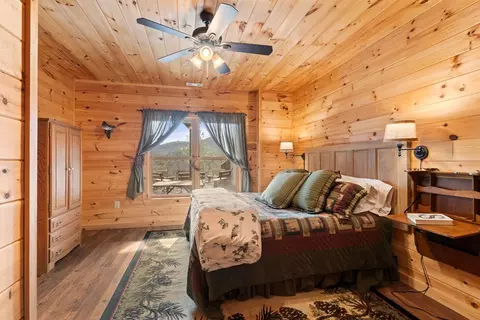 Bedroom - 197 Cashes Valley Overlook, Cherry Log, GA 30522 photo 10 of 11