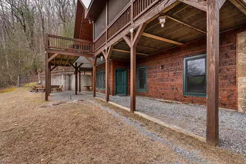 Exterior - 197 Cashes Valley Overlook, Cherry Log, GA 30522 photo 15 of 16