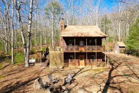 601 Skeenah Springs Rd, Blairsville, GA 30512