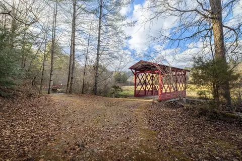 3771 Gates Chapel Rd, Ellijay, GA 30540