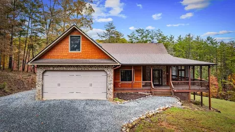 34 Smokey Ridge Ln, Morganton, GA 30560