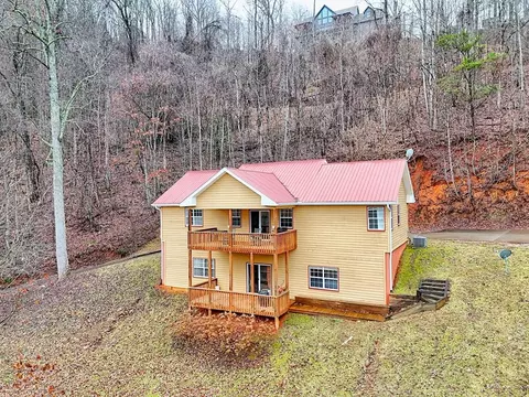 162 Eagles View Vly, Hayesville, NC 28904