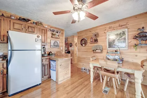 Dining - 256 Bootlegger Rd, Morganton, GA 30560 photo 1 of 1