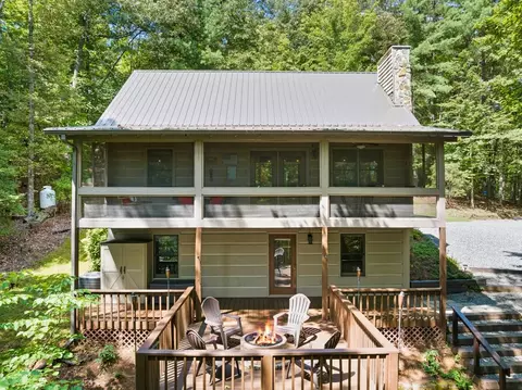 219 Ridge Top Ln, Blue Ridge, GA 30513