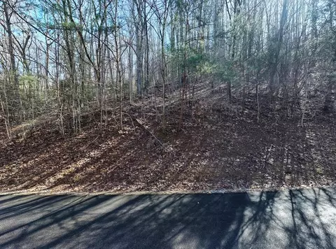 7 7d Timber Bnd # C, Blairsville, GA 30512