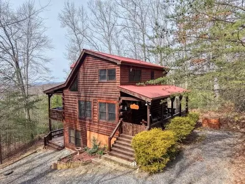 76 Channing Holw, Morganton, GA 30560