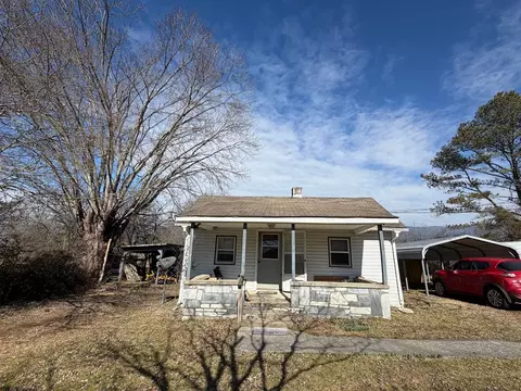 93 Collette St, Andrews, NC 28901