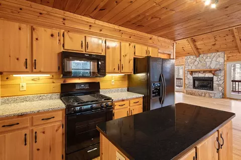 Kitchen - 105 River Rd, Cherry Log, GA 30522 photo 3 of 3