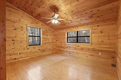 Bedroom - 105 River Rd, Cherry Log, GA 30522 photo 5 of 6
