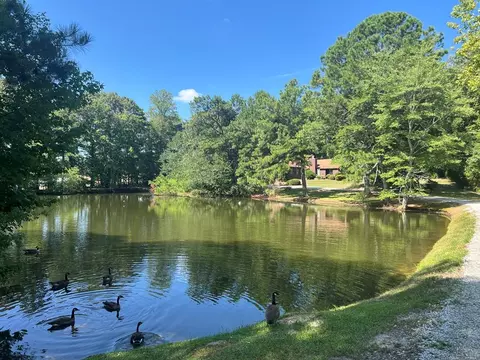 1535 Rogers Lake Rd, Lithonia, GA 30058