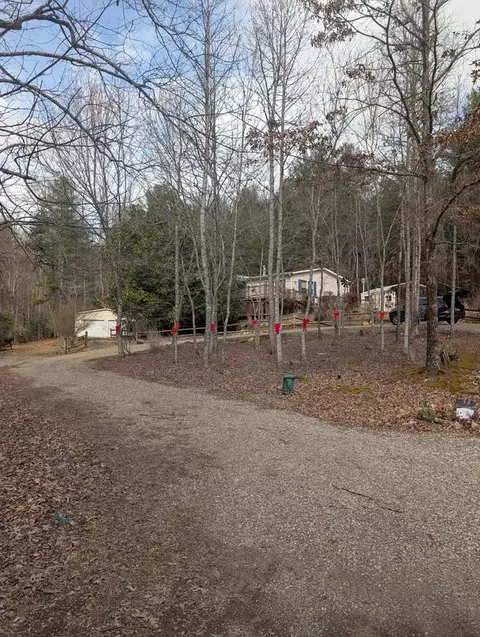 53 Stonebrook Ln, Blairsville, GA 30512