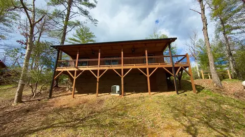 Exterior - 156 White Oak Rdg, Murphy, NC 28906 photo 5 of 8