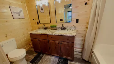 Bath - 156 White Oak Rdg, Murphy, NC 28906 photo 7 of 7