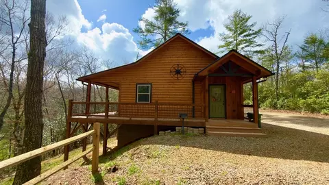 Exterior - 156 White Oak Rdg, Murphy, NC 28906 photo 3 of 8