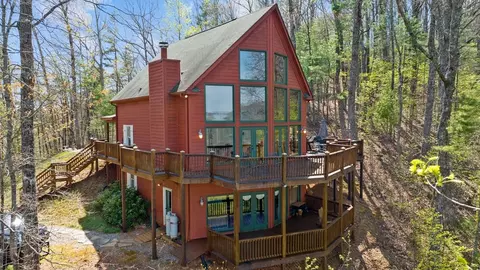 530 Heavens Gtwy, Suches, GA 30572