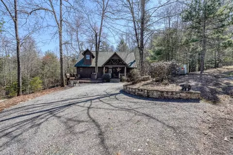 4852 Hf Lyons Rd, Hiawassee, GA 30546