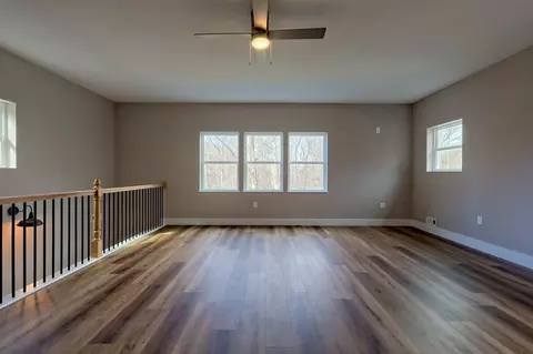 Living - 472 Hogsed Dr, Hayesville, NC 28904 photo 9 of 9