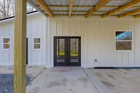Exterior - 472 Hogsed Dr, Hayesville, NC 28904 photo 4 of 16