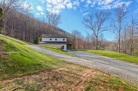 Exterior - 472 Hogsed Dr, Hayesville, NC 28904 photo 16 of 16