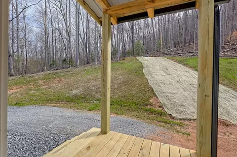 Exterior - 472 Hogsed Dr, Hayesville, NC 28904 photo 6 of 16