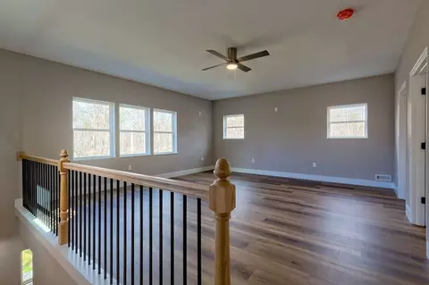 Living - 472 Hogsed Dr, Hayesville, NC 28904 photo 8 of 9