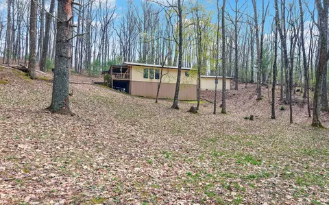 210 Mcdaniel Ln, Suches, GA 30572