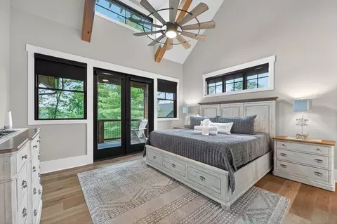Bedroom - 658 Old Toccoa Loop, Mineral Bluff, GA 30559 photo 2 of 5