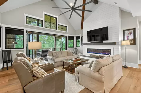 Living - 658 Old Toccoa Loop, Mineral Bluff, GA 30559 photo 3 of 3