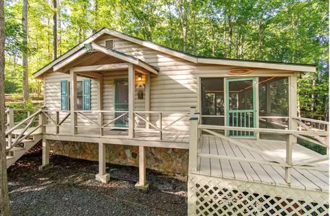 5 Tanglewood Ln, Blue Ridge, GA 30513