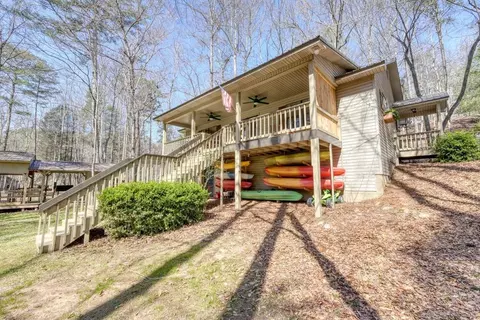 22 Noel Ln, Ellijay, GA 30540