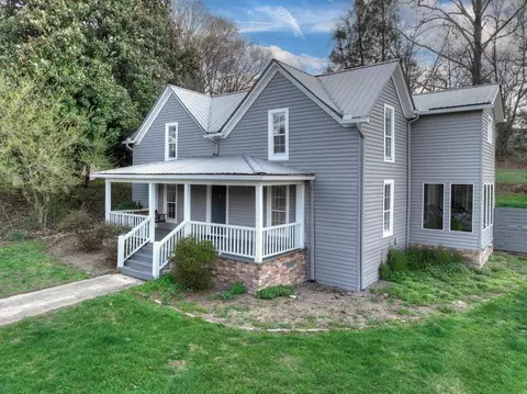 1133 E Main St, Blue Ridge, GA 30513