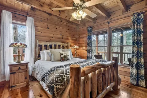 Bedroom - 4081 Whitepath Rd, Cherry Log, GA 30522 photo 2 of 7