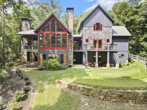 530 Burleson Rd, Ellijay, GA 30536